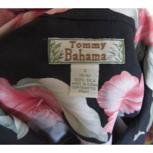 Tommy Bahama Floral Button-Up Shirt Black w Pink Hibiscus 100% Silk Size S - Picture 5 of 5
